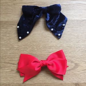 Set of 2 Vintage Hair Clip Barrettes